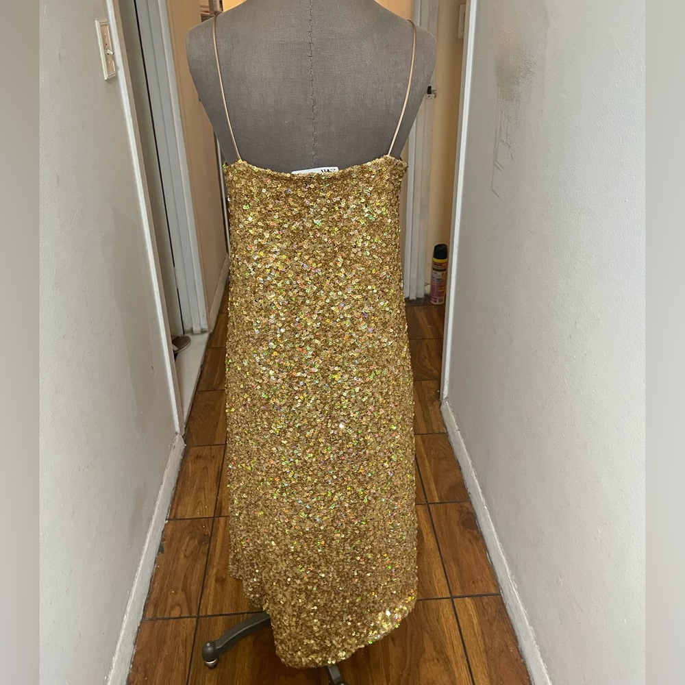 Zara - Picture 3 of 13